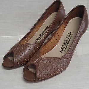 Vintage Naturalizer Laser Cut Peep Toe Pumps